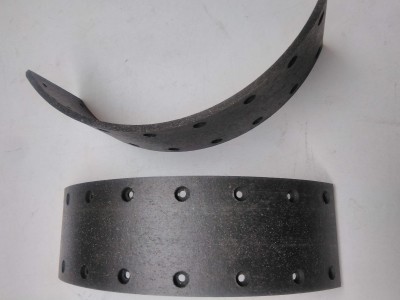 Deutz remvoering 16-gaats 272 x 70 x 5mm Deutz remvoering 16-gaats 272 x 70 x 5mm