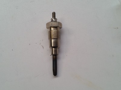 Gloeibougie GV 108 Model Beru 9,5V Gloeibougie GV 108 Model Beru 9,5V
