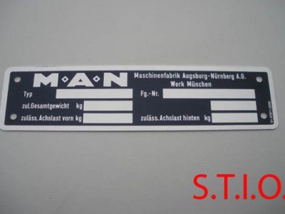MAN 148x38mm typeplaat MAN 148x38mm typeplaat