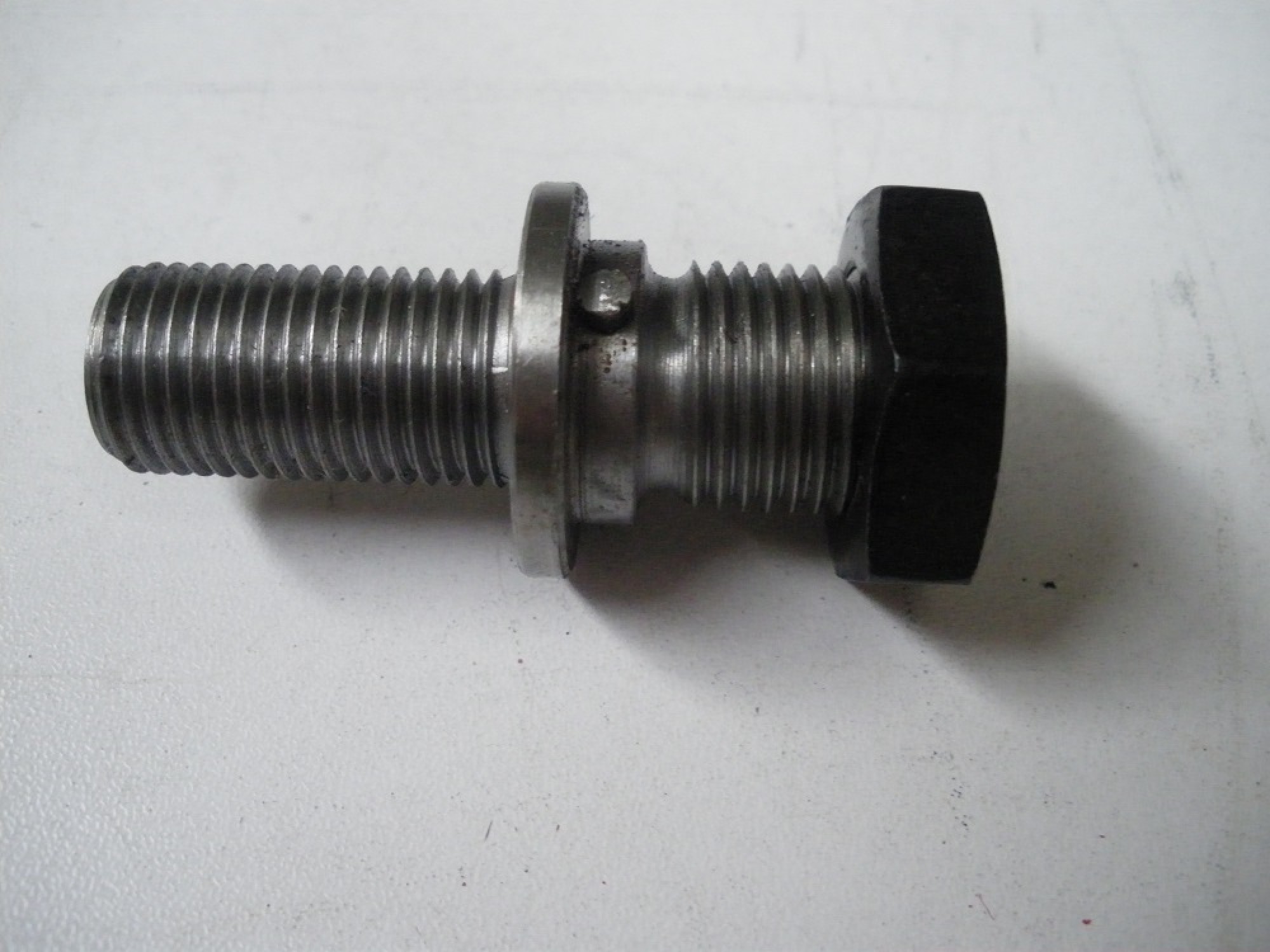 Wielbout+moer m14x1,5mm (tijdelijk niet leverbaar)