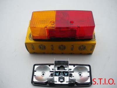 Achter/knipper/remlicht R - 3 fitting Achter/knipper/remlicht R - 3 fitting