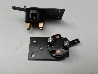 Remlichtschakelaar voor o.a. Fendt, Steyr, Lanz (dicht/open) Remlichtschakelaar voor o.a. Fendt, Steyr, Lanz (dicht/open)